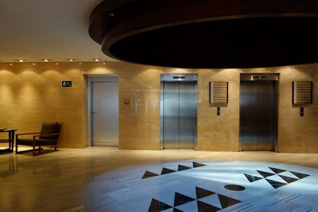 Exe Prisma Otel Andorra la Vella Dış mekan fotoğraf